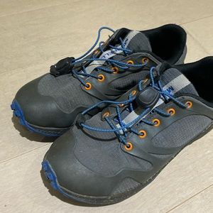 Size 3 Merrell kids hiking shoes